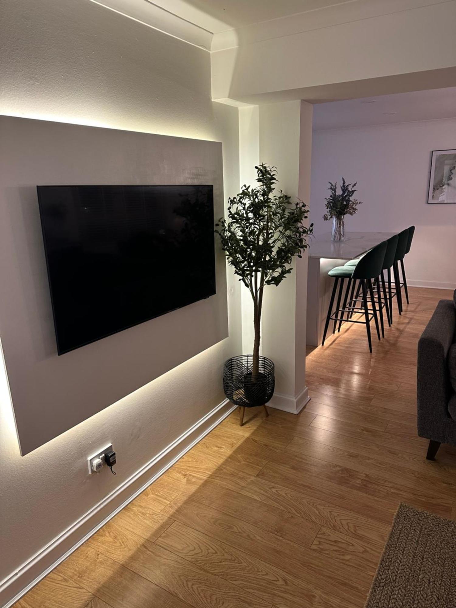 Lux 2 Bedroom Ground Floor Apartment Edimburgo Esterno foto